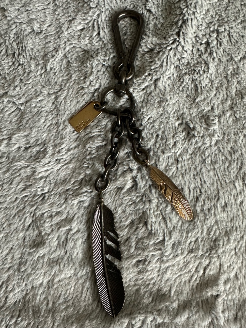 Coach Metal Feather Bag Charm Keychain - Picture 5 of 10